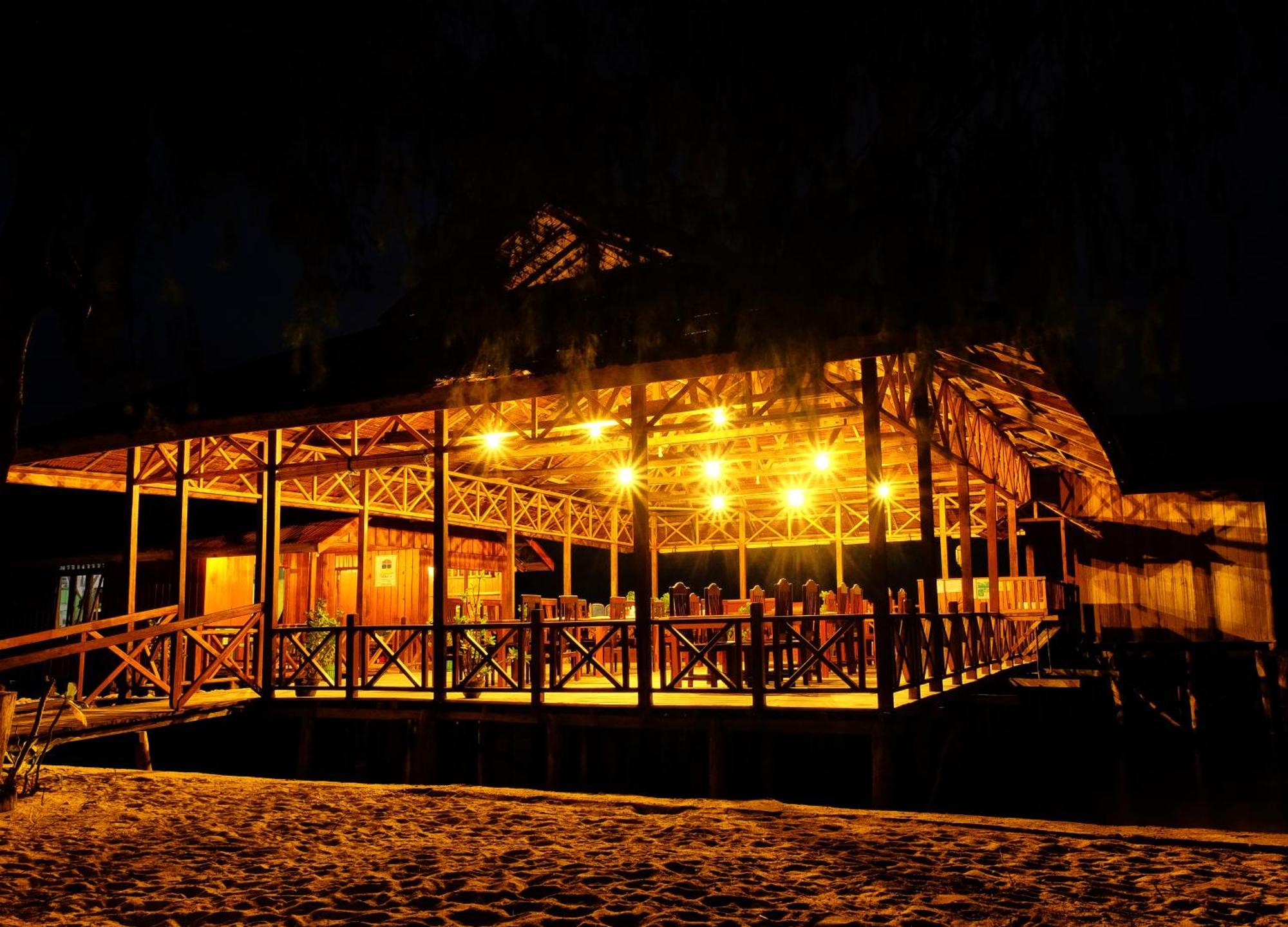Bolilanga Island Resort - Togean Island Angkayo Exterior foto