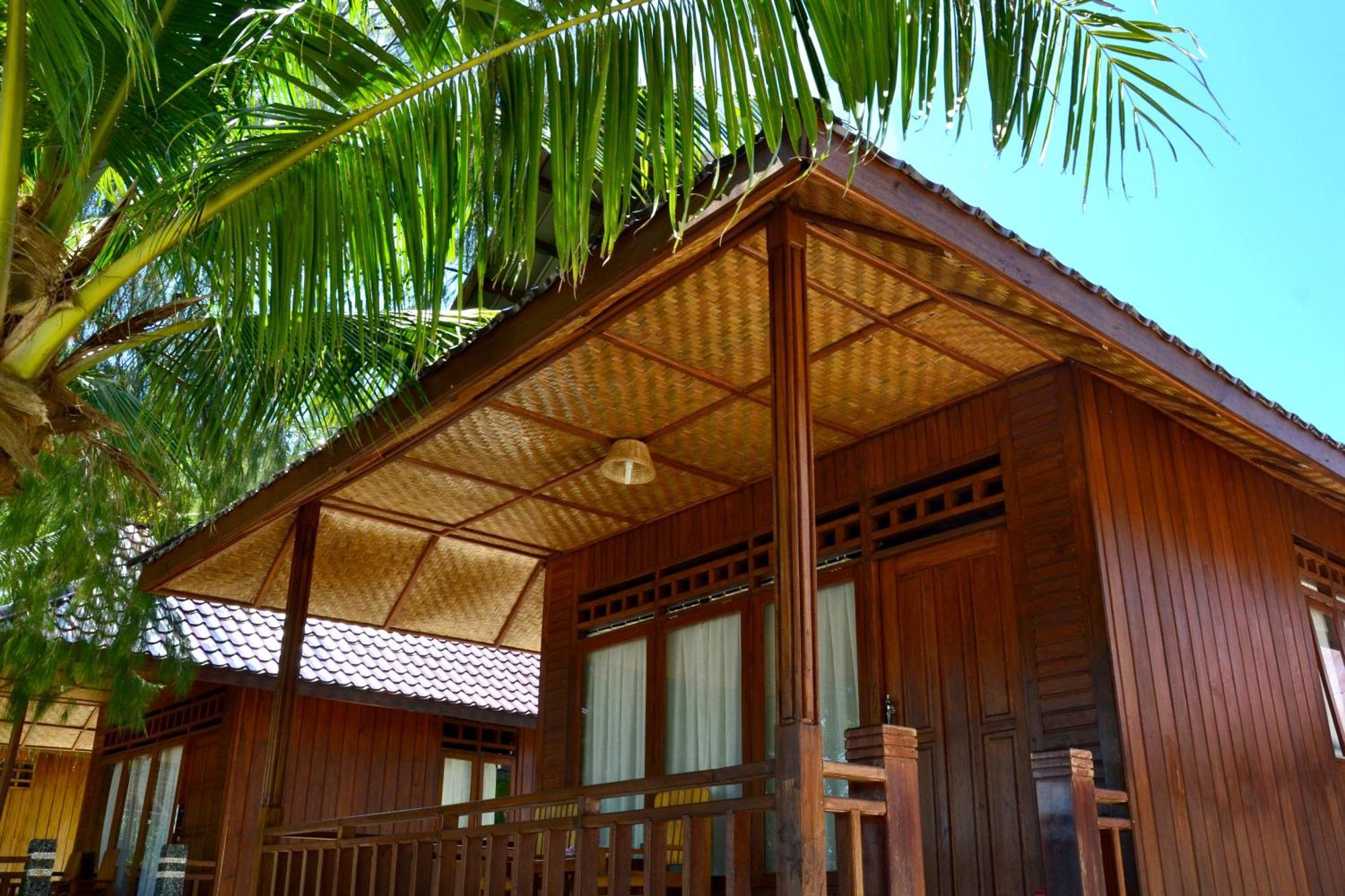 Bolilanga Island Resort - Togean Island Angkayo Exterior foto