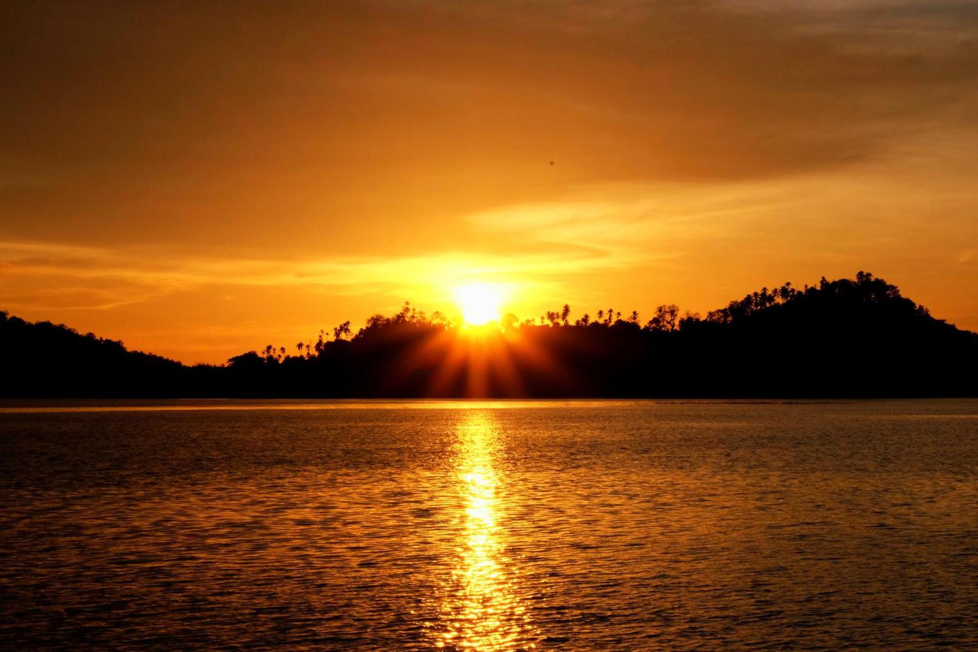 Bolilanga Island Resort - Togean Island Angkayo Exterior foto